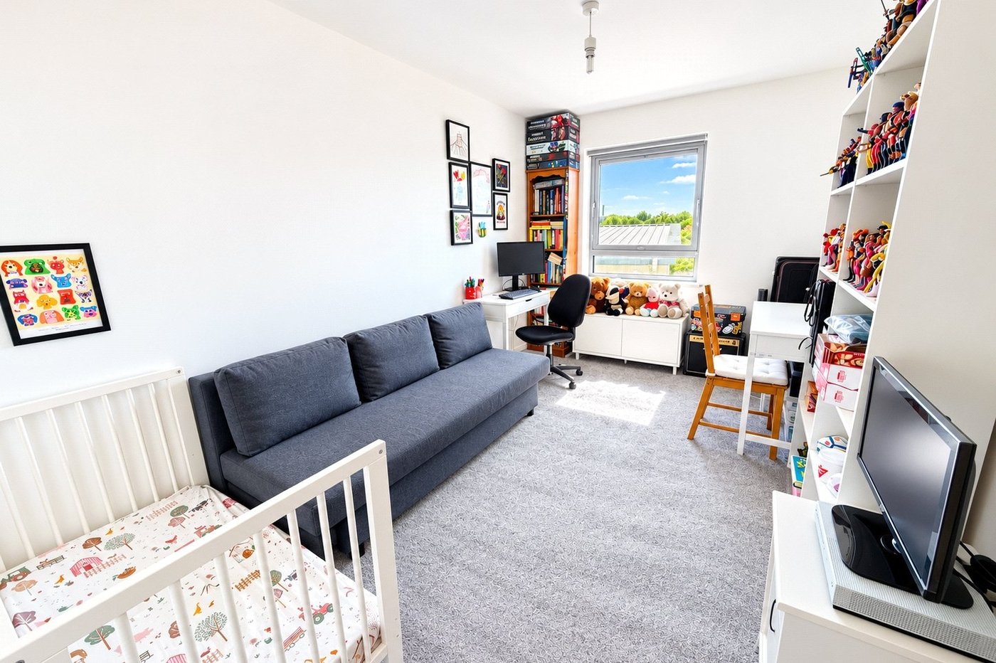 2 bedroom property for sale in London | Robinson Jackson