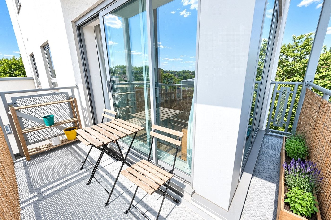 2 bedroom property for sale in London | Robinson Jackson