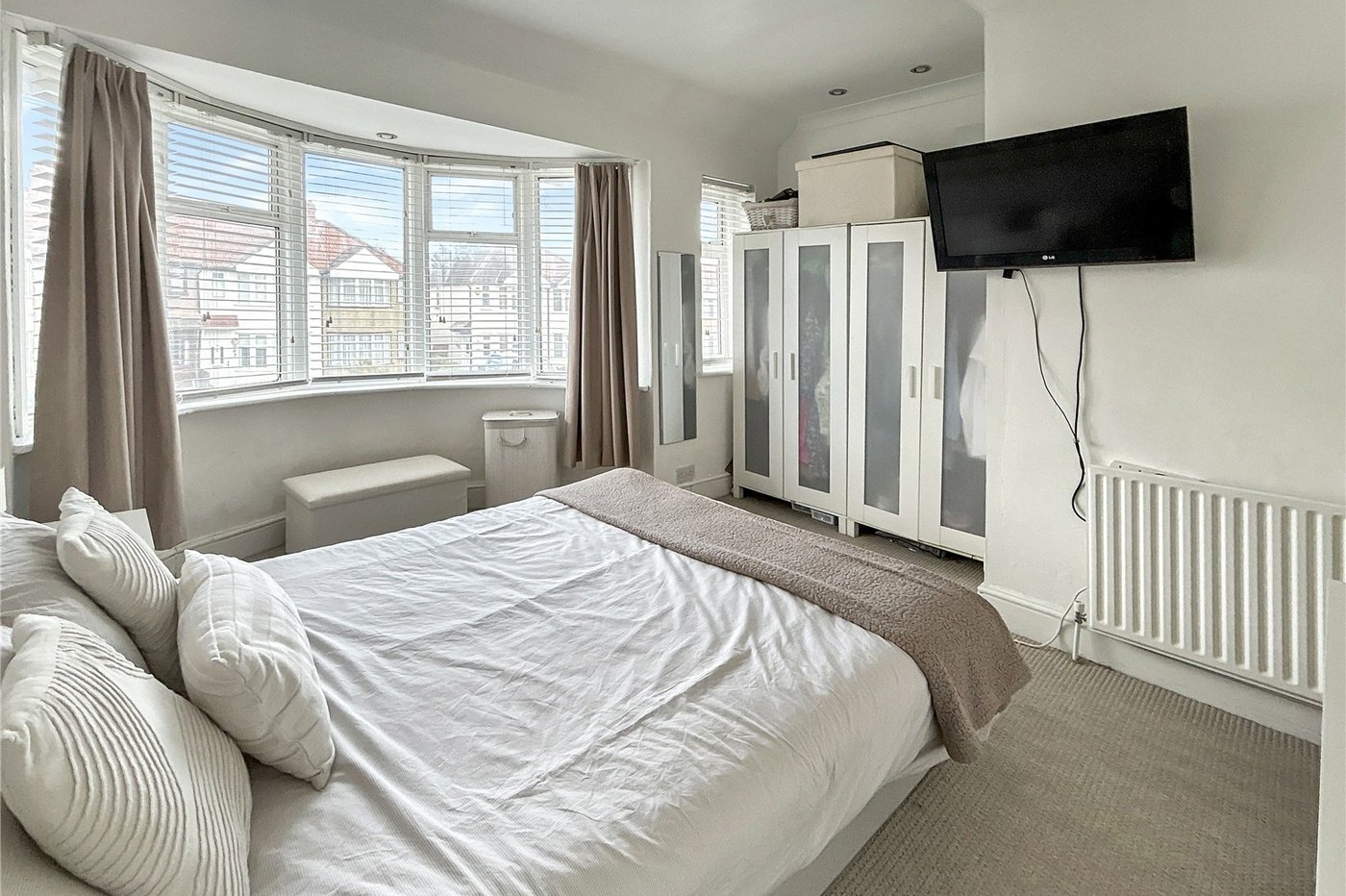 2 bedroom house for sale in Sidcup | Robinson Jackson