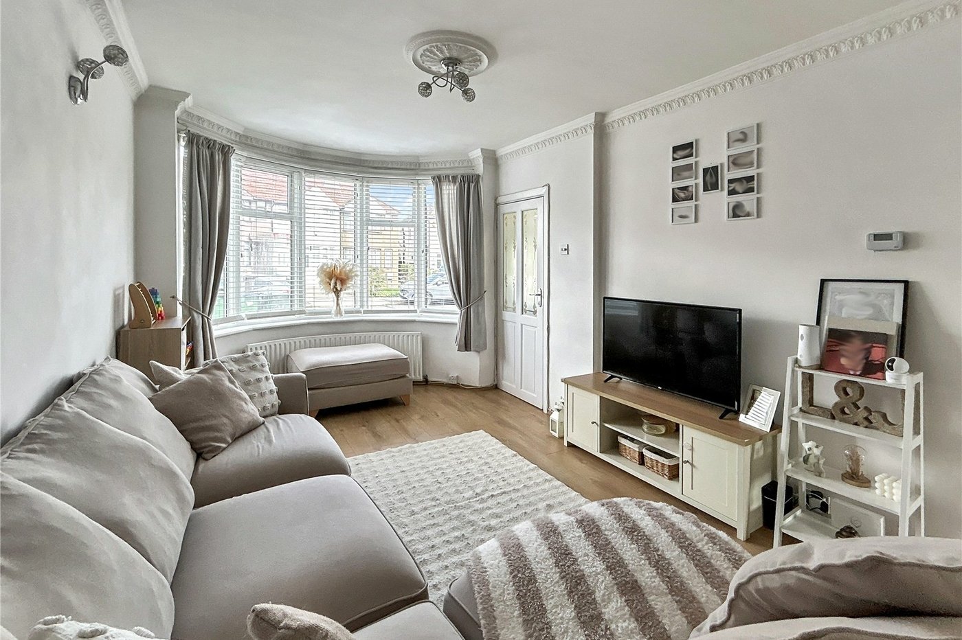 2 bedroom house for sale in Sidcup | Robinson Jackson