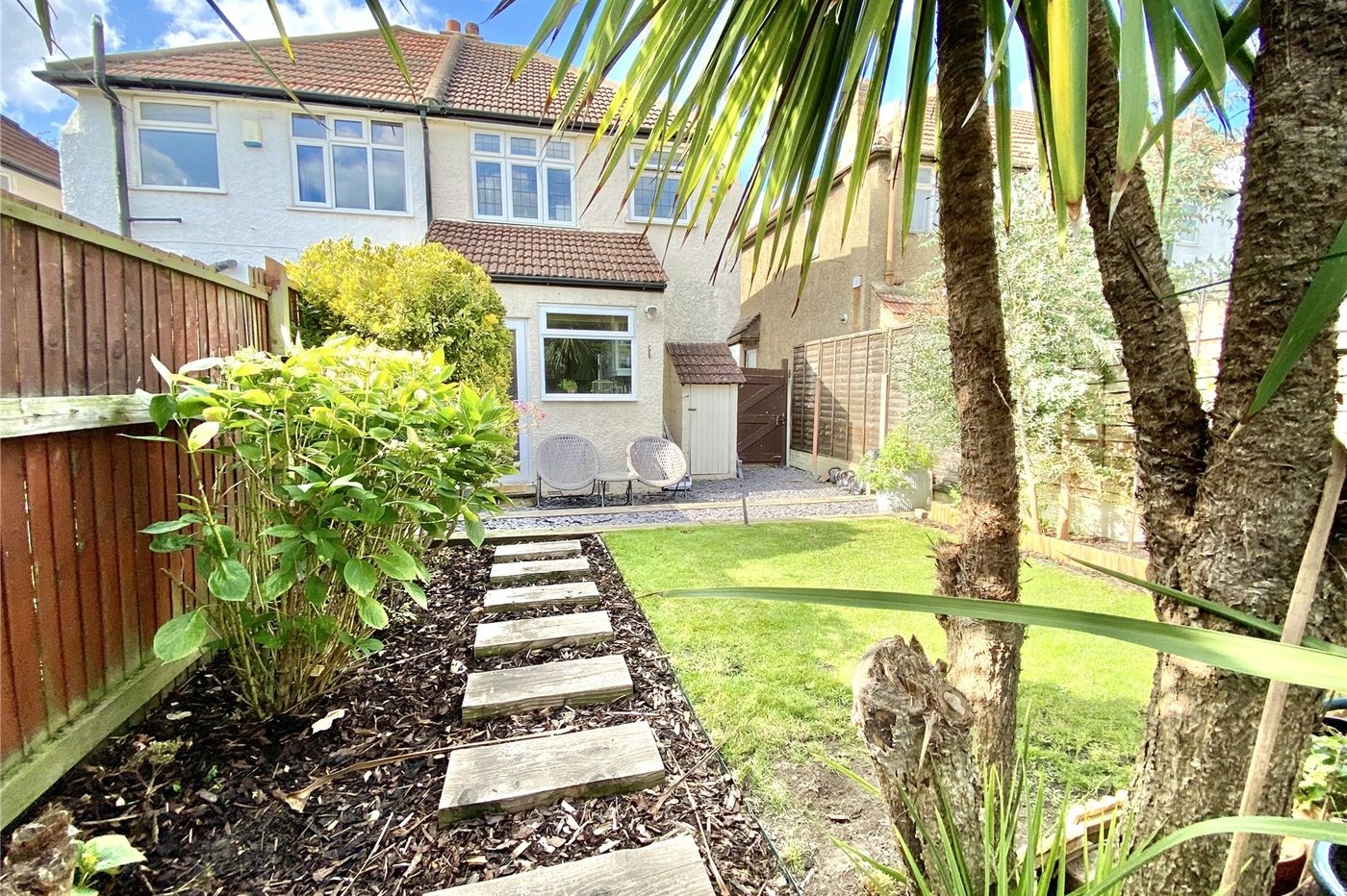 2 bedroom house for sale in Sidcup | Robinson Jackson