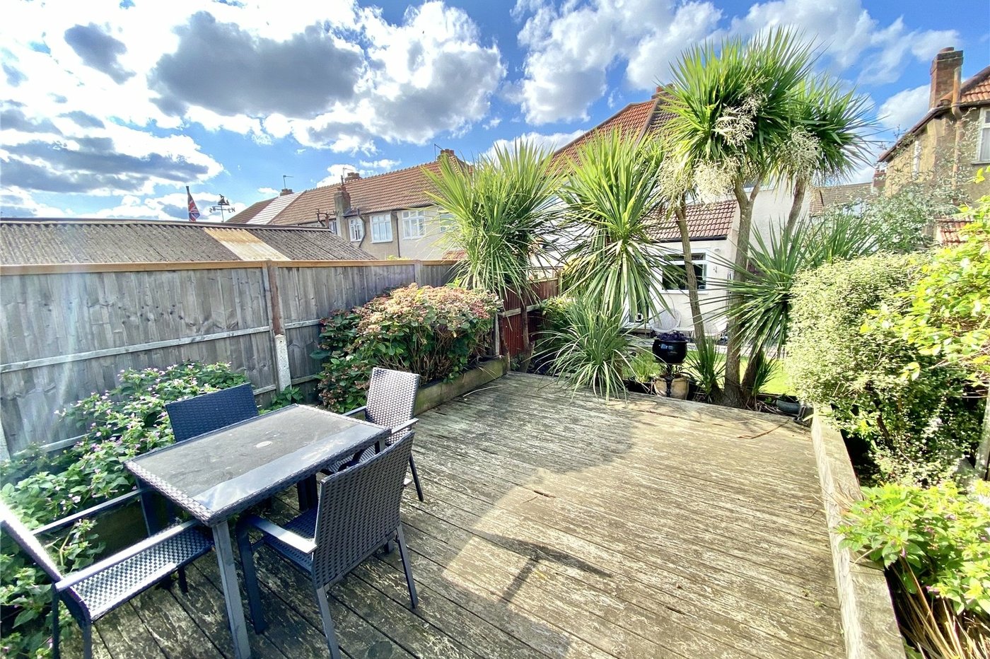 2 bedroom house for sale in Sidcup | Robinson Jackson