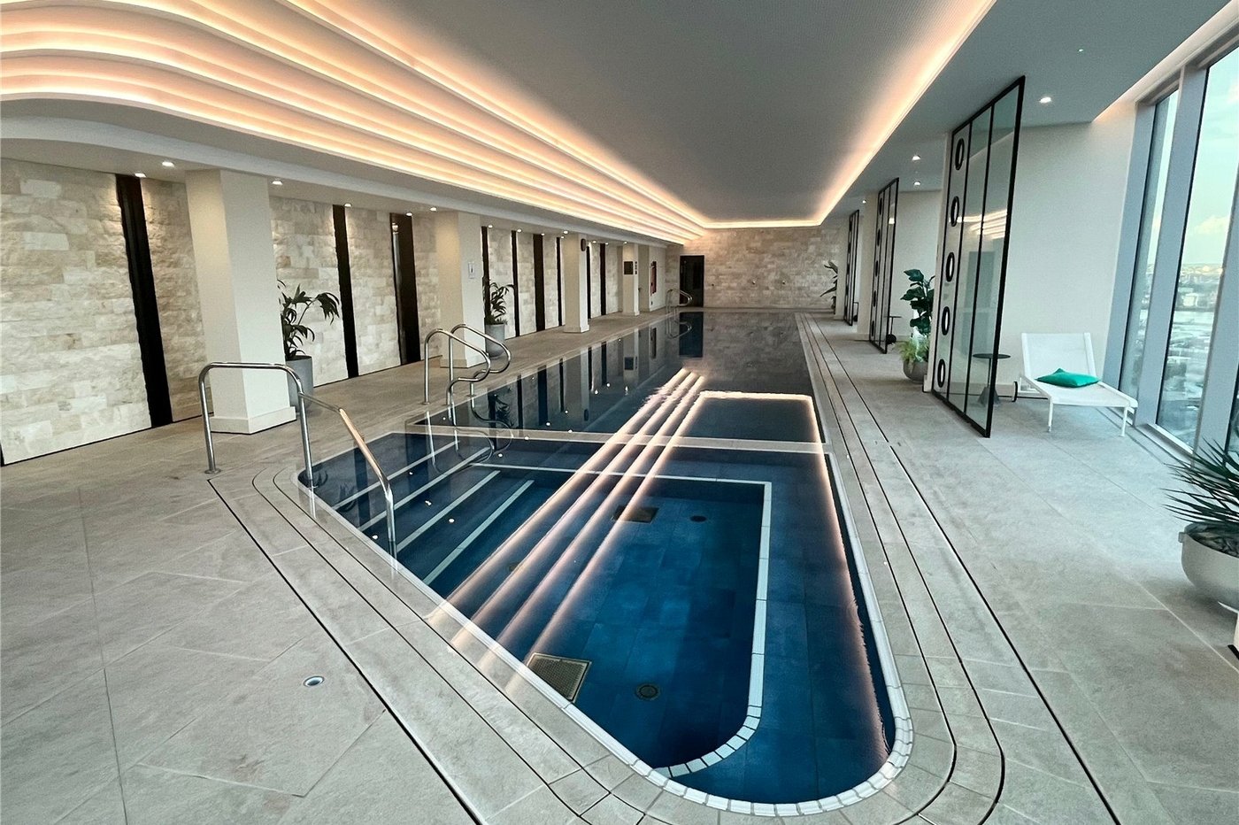 1 bedroom property for sale in London | Robinson Jackson