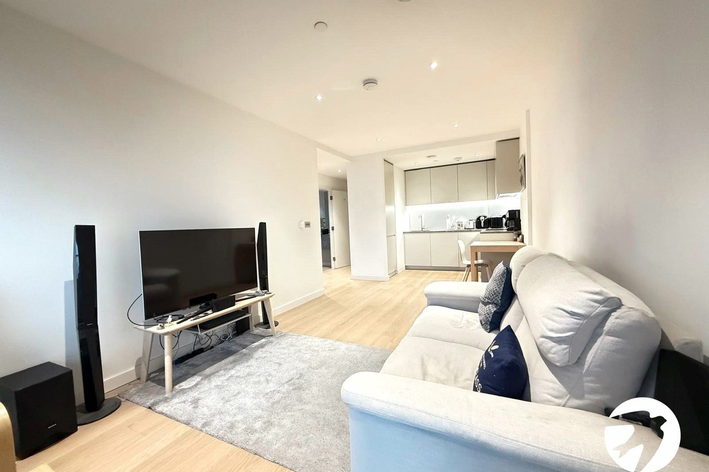 1 bedroom property for sale in London | Robinson Jackson