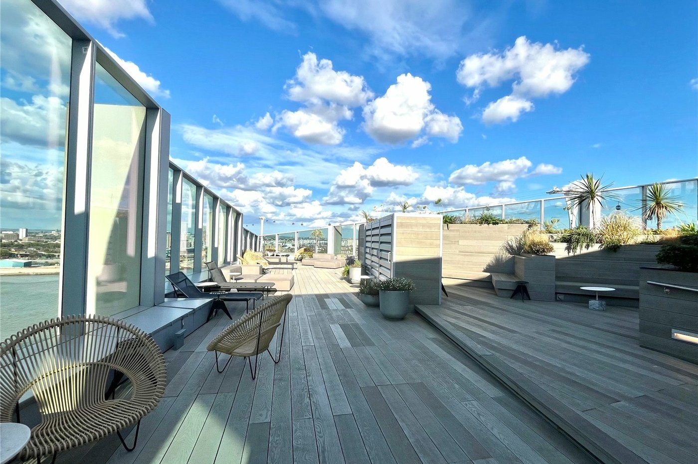 1 bedroom property for sale in London | Robinson Jackson