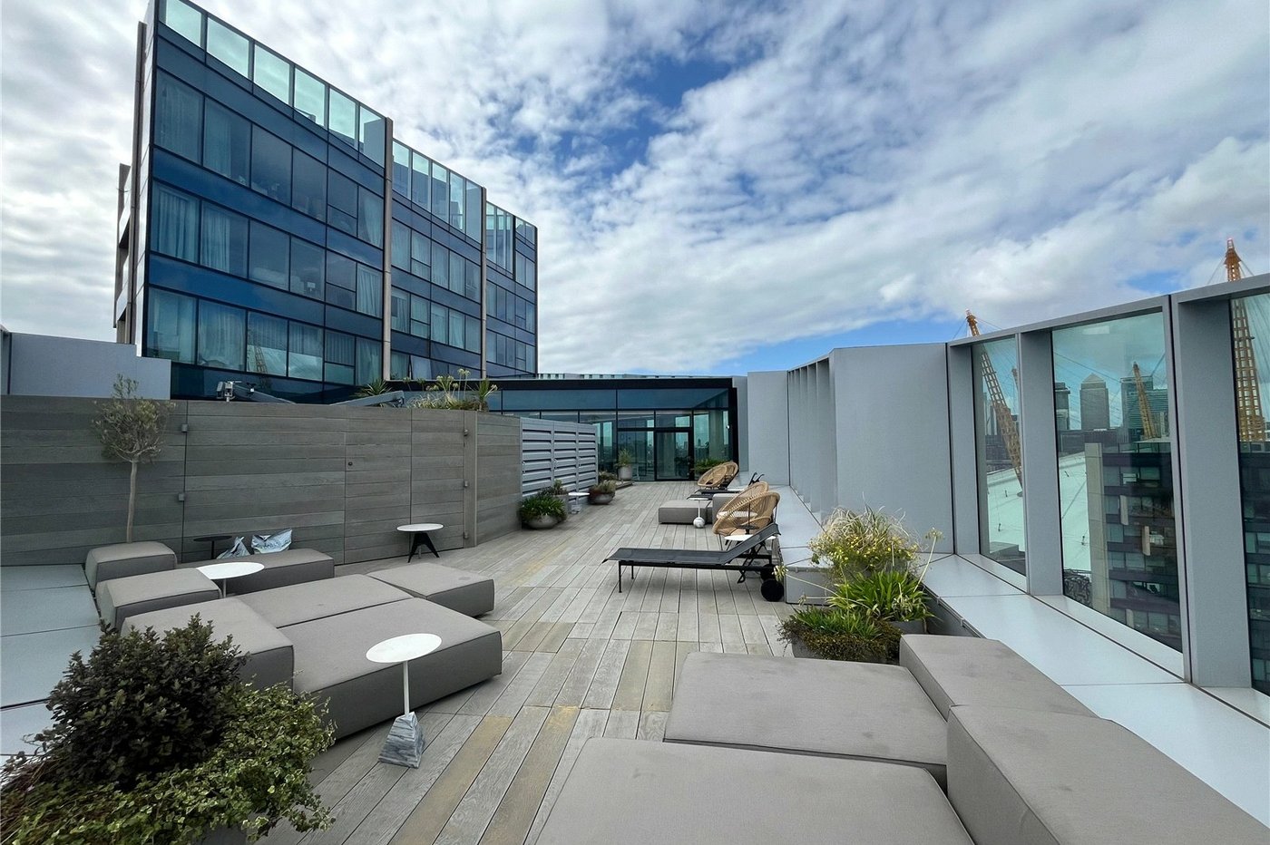 1 bedroom property for sale in London | Robinson Jackson