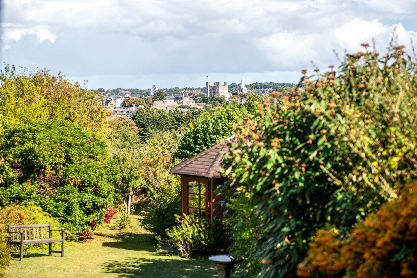 3 bedroom house for sale in Rochester | Robinson Michael & Jackson