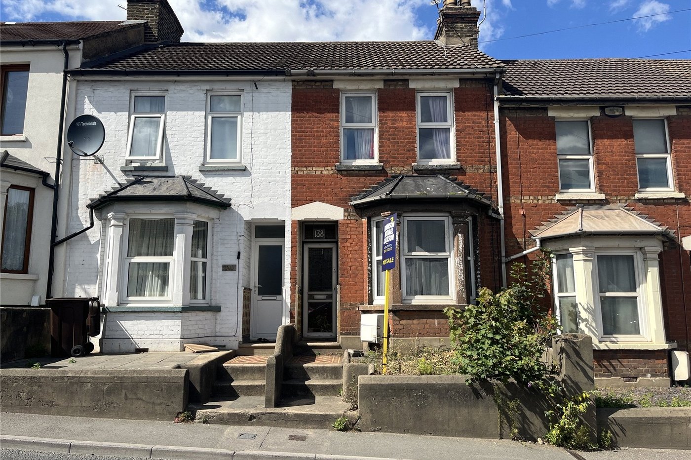 3 bedroom house for sale in Rochester | Robinson Michael & Jackson