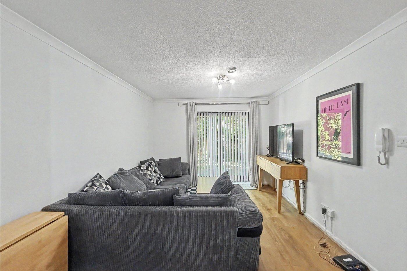 2 bedroom property for sale in Grange Road | Robinson Michael & Jackson
