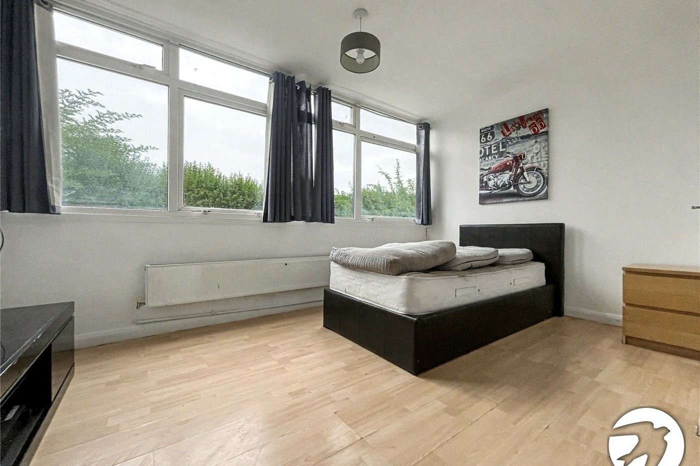 2 bedroom property for sale in Rochester | Robinson Michael & Jackson