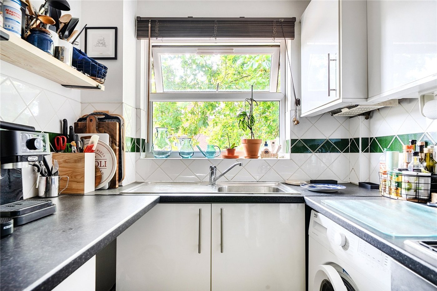 2 bedroom property for sale in Forest Hill | Robinson Jackson