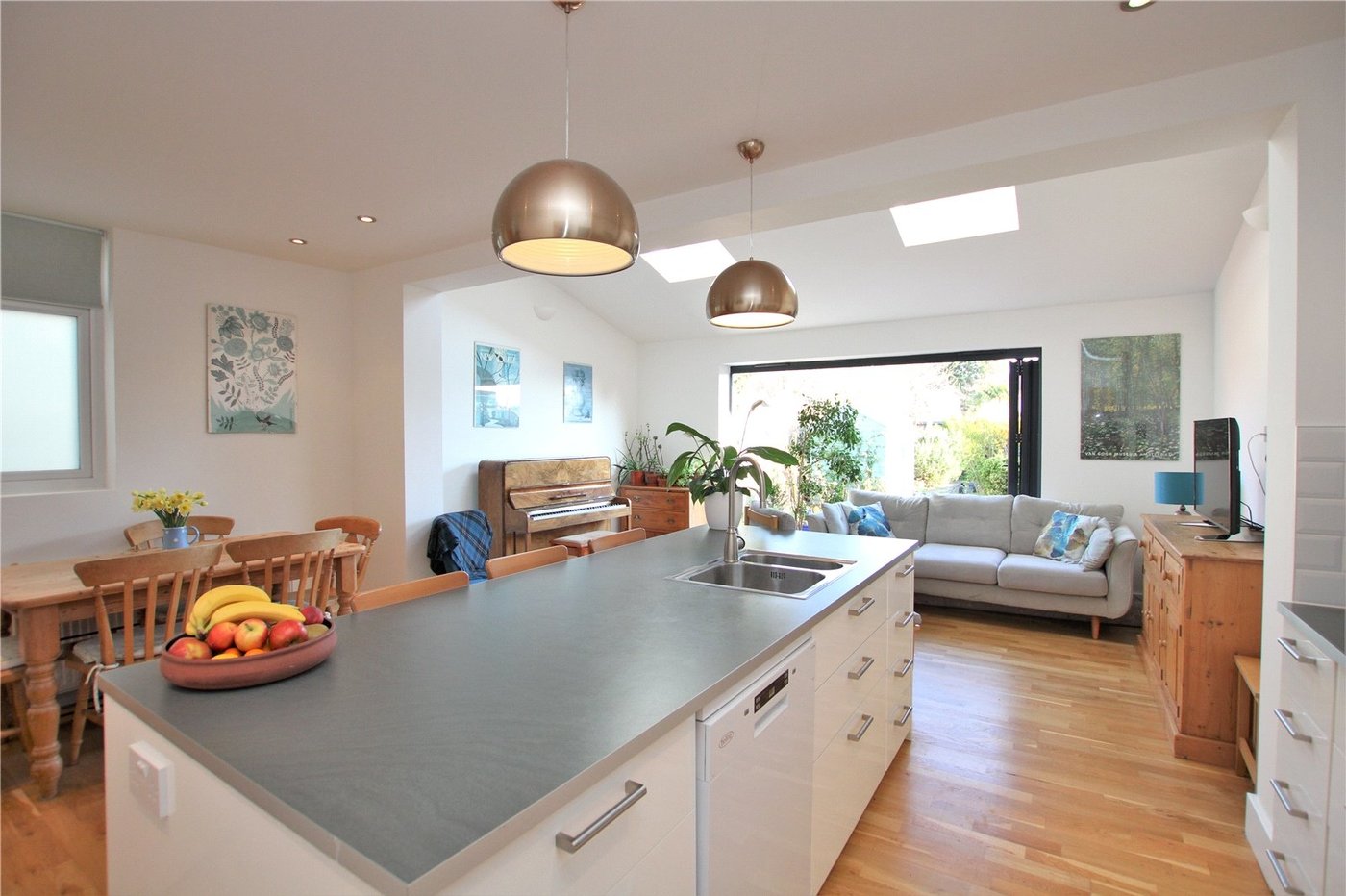 3 bedroom house for sale in Eltham | Robinson Jackson