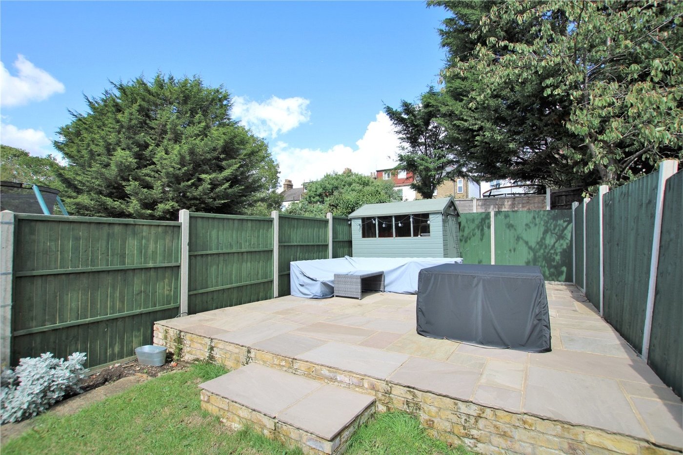 2 bedroom house for sale in Eltham | Robinson Jackson