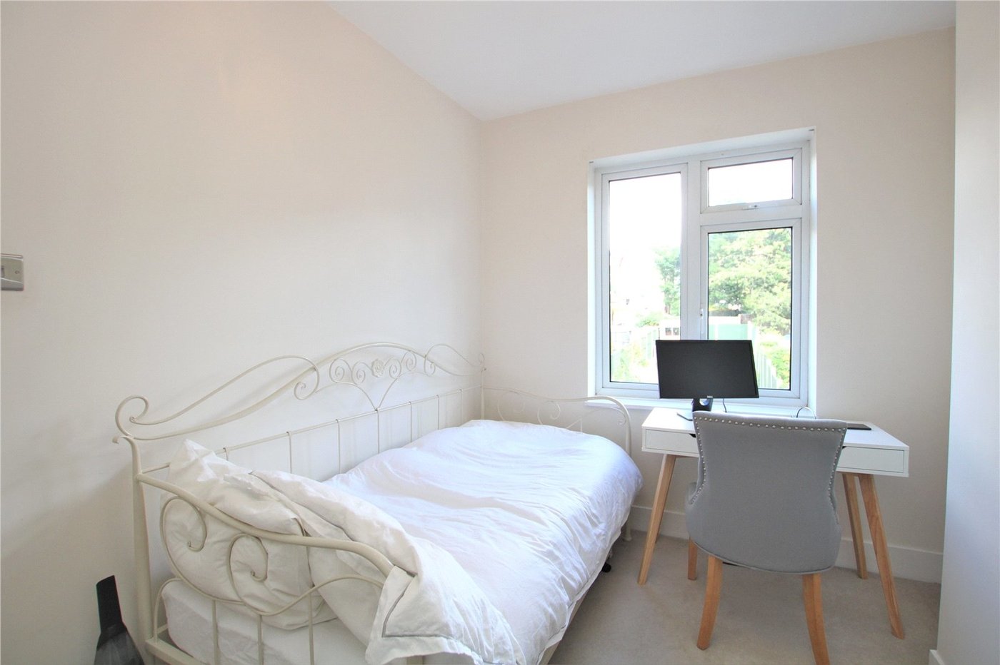 2 bedroom house for sale in Eltham | Robinson Jackson