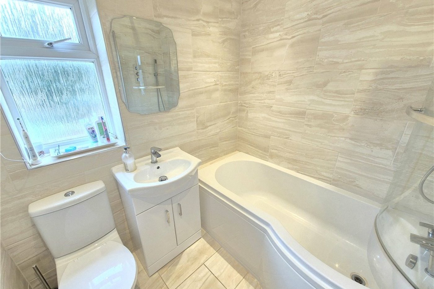 3 bedroom house for sale in Chelsfield | Robinson Jackson