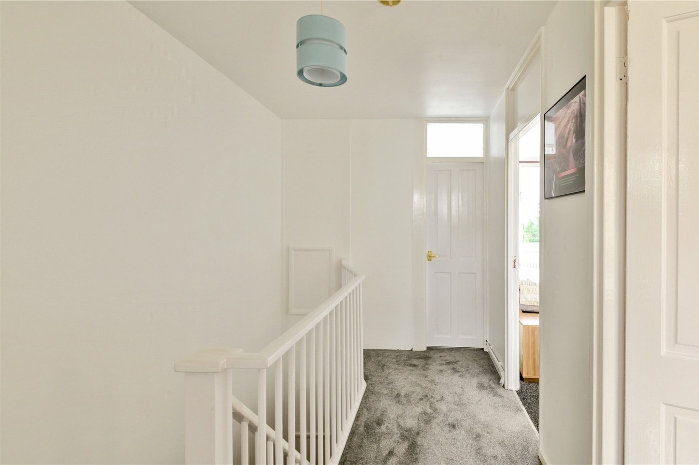 3 bedroom property for sale in London | Robinson Jackson