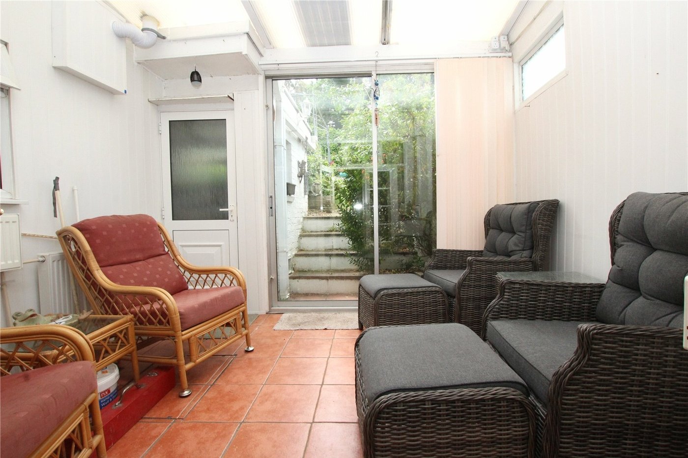 3 bedroom house for sale in Shooters Hill | Robinson Jackson