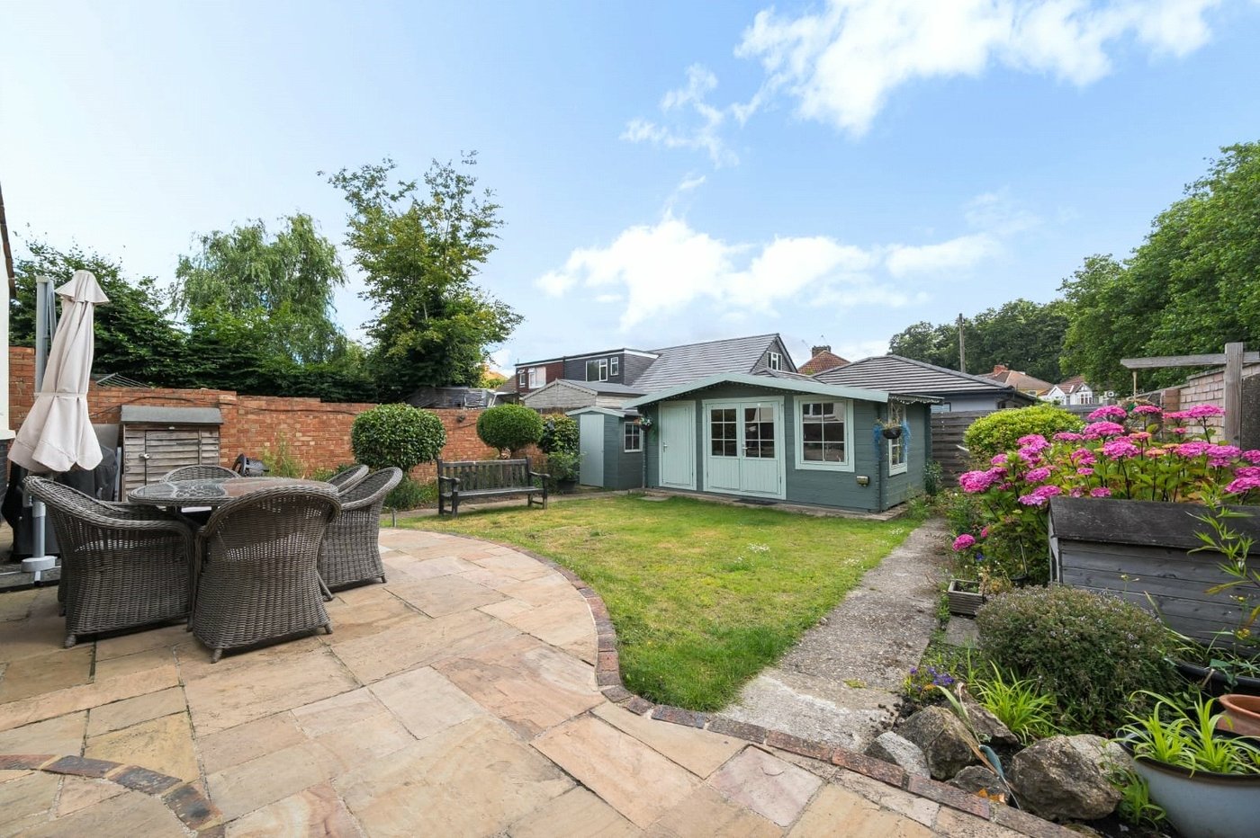 3 bedroom bungalow for sale in Welling | Robinson Jackson