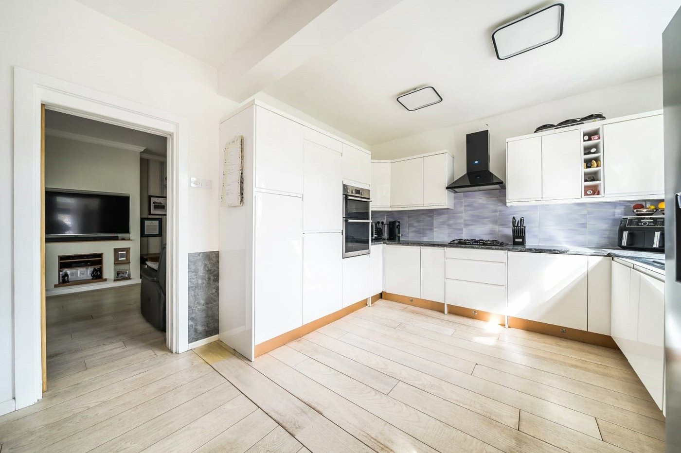 3 bedroom bungalow for sale in Welling | Robinson Jackson