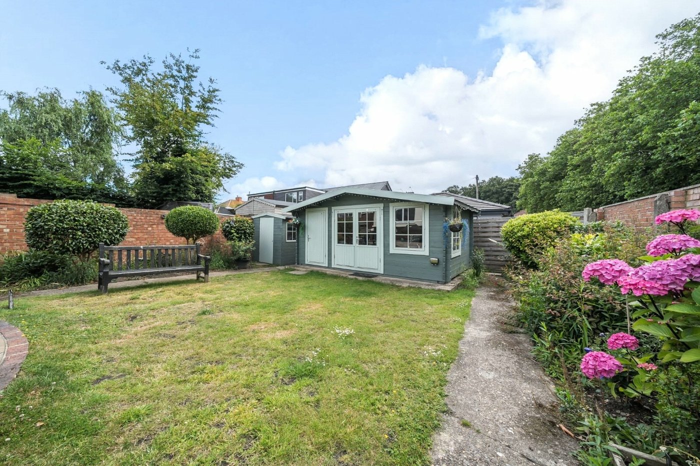 3 bedroom bungalow for sale in Welling | Robinson Jackson