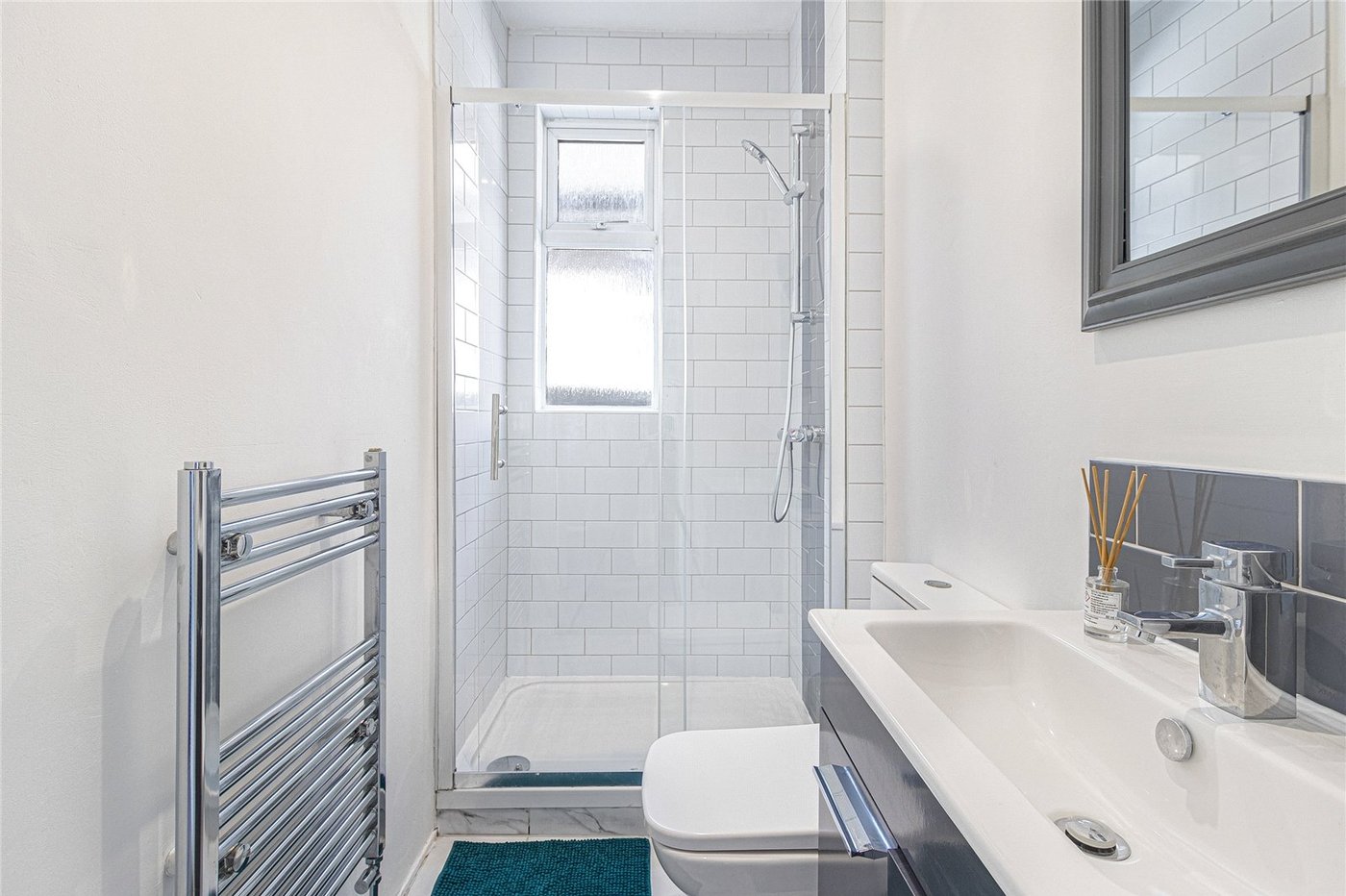 2 bedroom bungalow for sale in South Welling | Robinson Jackson