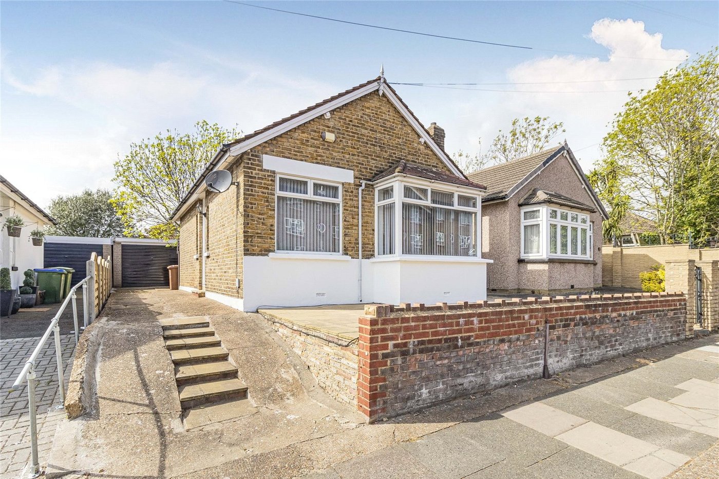 2 bedroom bungalow for sale in South Welling | Robinson Jackson