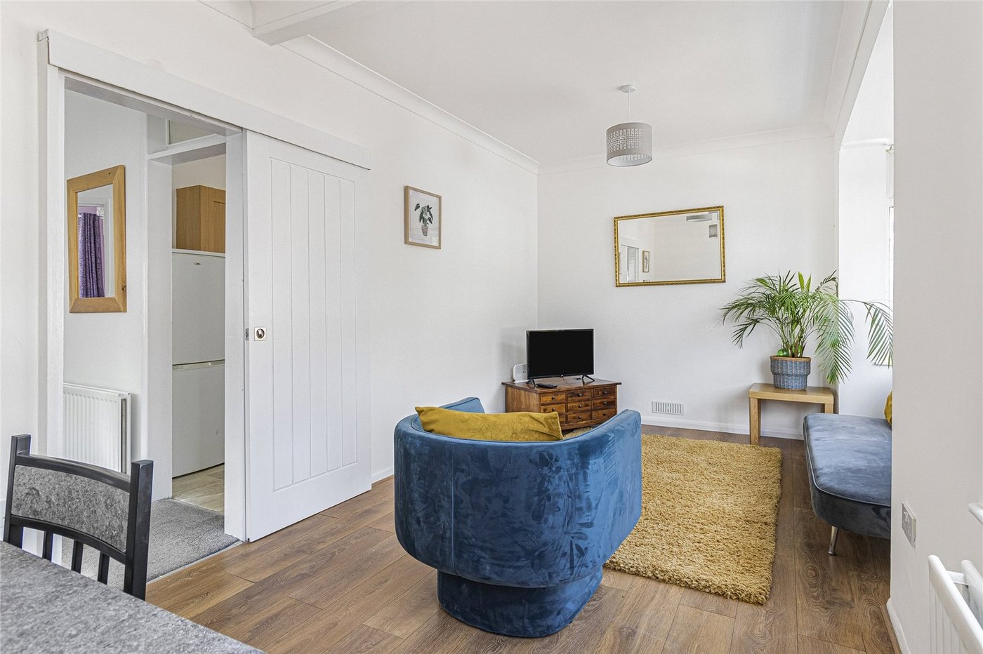 2 bedroom bungalow for sale in South Welling | Robinson Jackson
