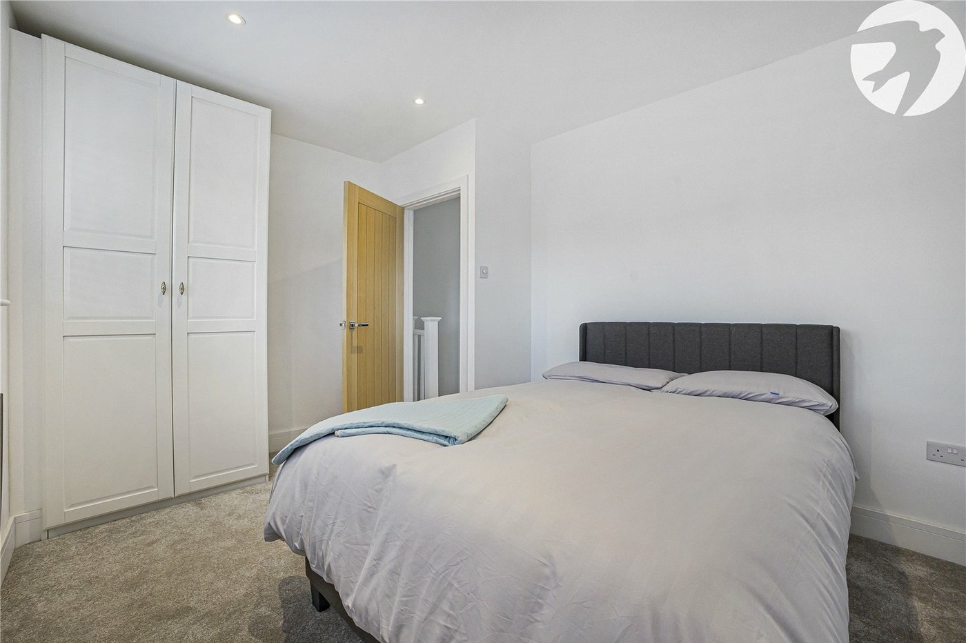 4 bedroom house for sale in Bexley | Robinson Jackson