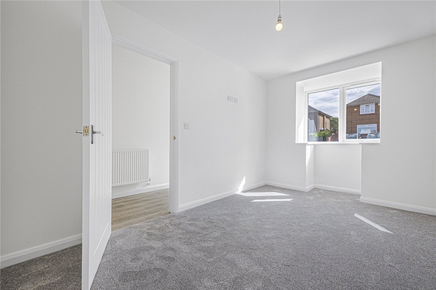 3 bedroom bungalow for sale in Rainham | Robinson Michael & Jackson