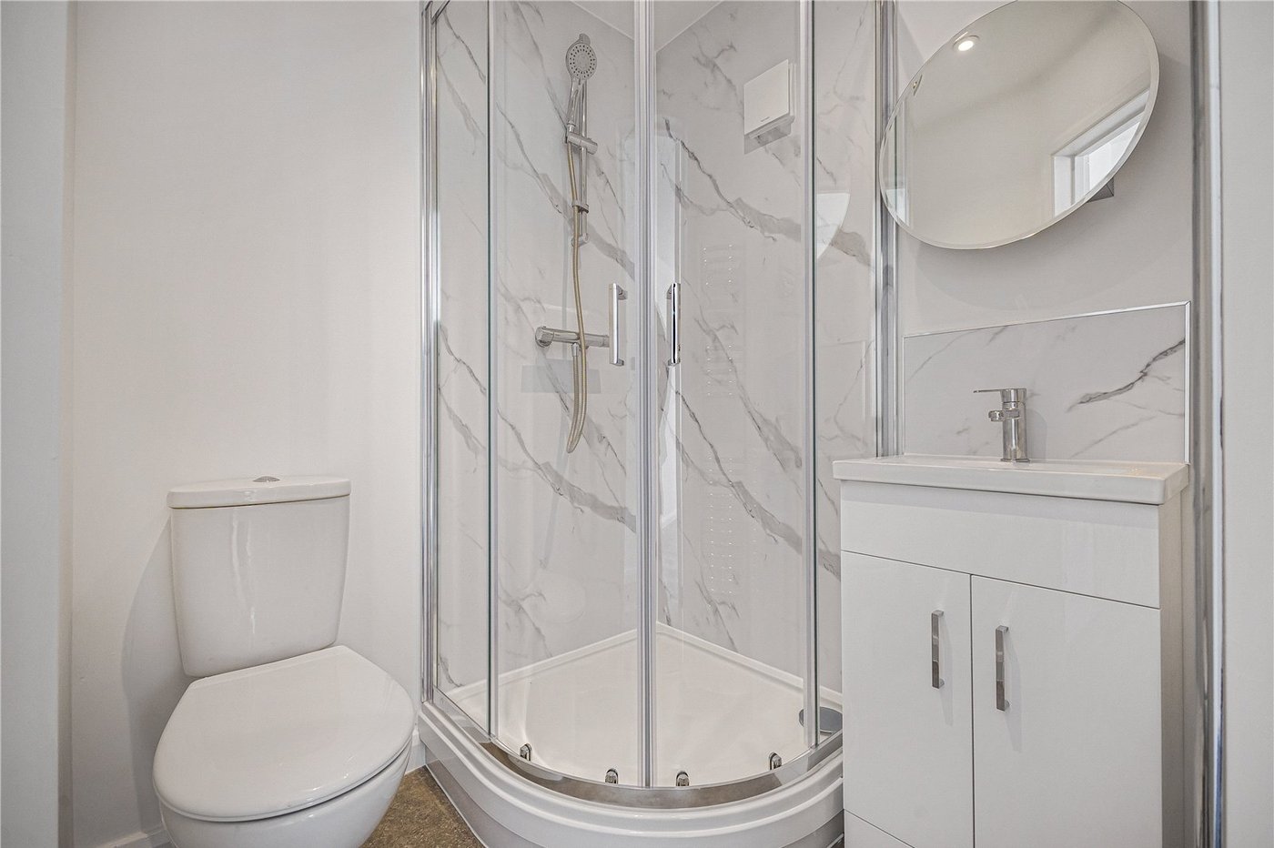3 bedroom bungalow for sale in Rainham | Robinson Michael & Jackson