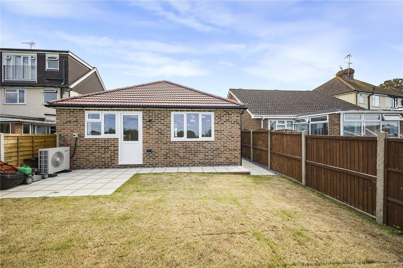 3 bedroom bungalow for sale in Rainham | Robinson Michael & Jackson