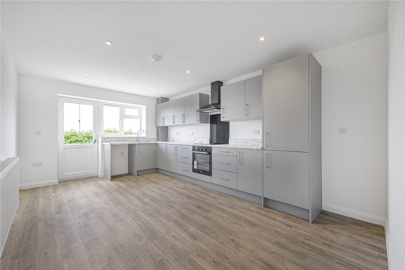 3 bedroom bungalow for sale in Rainham | Robinson Michael & Jackson