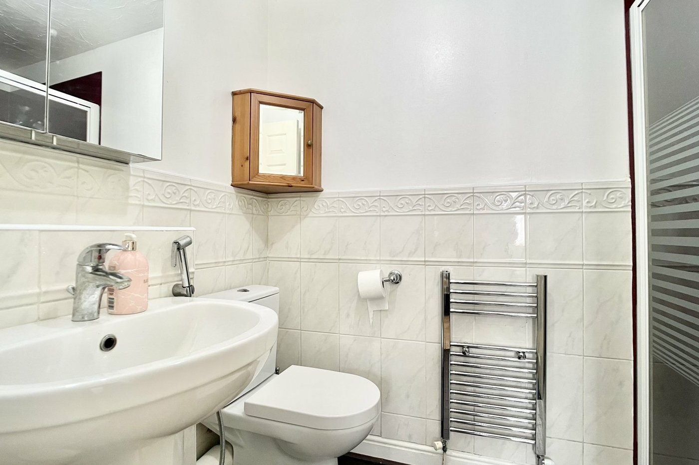 4 bedroom house for sale in Dartford | Robinson Jackson