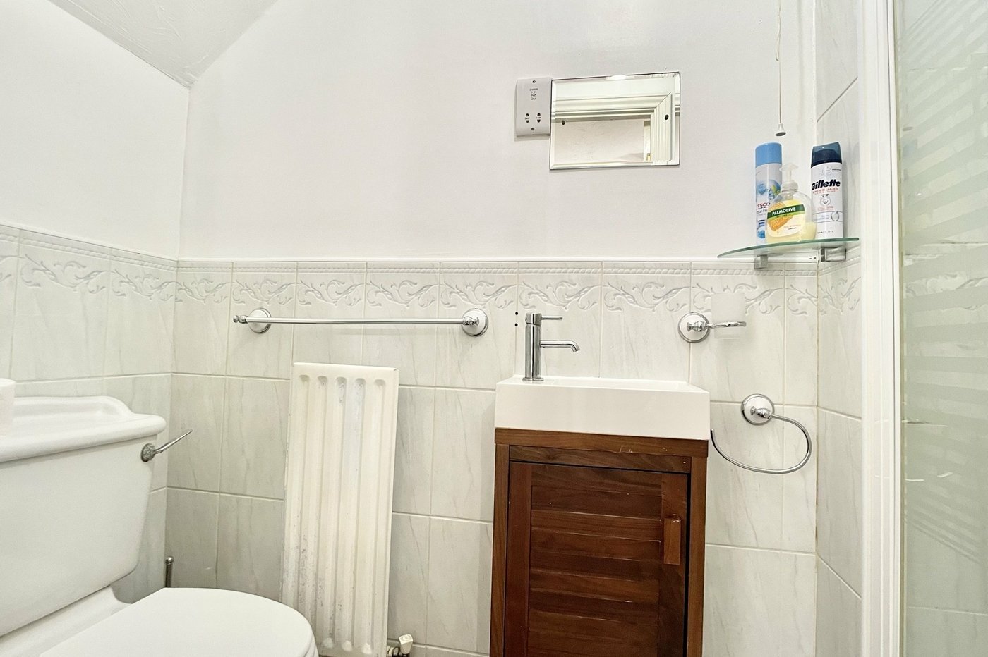 4 bedroom house for sale in Dartford | Robinson Jackson