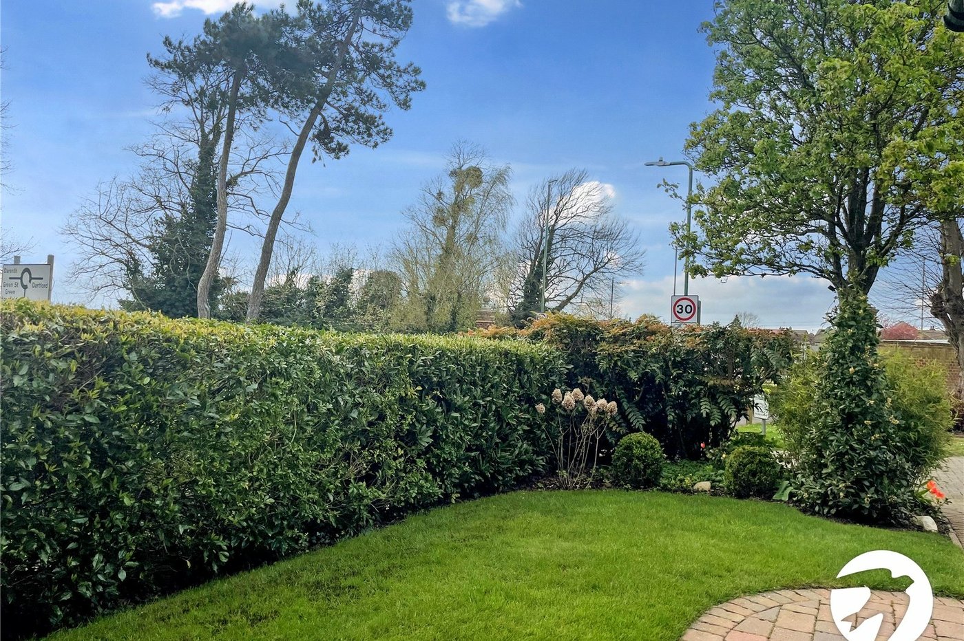 5 bedroom house for sale in Dartford | Robinson Jackson