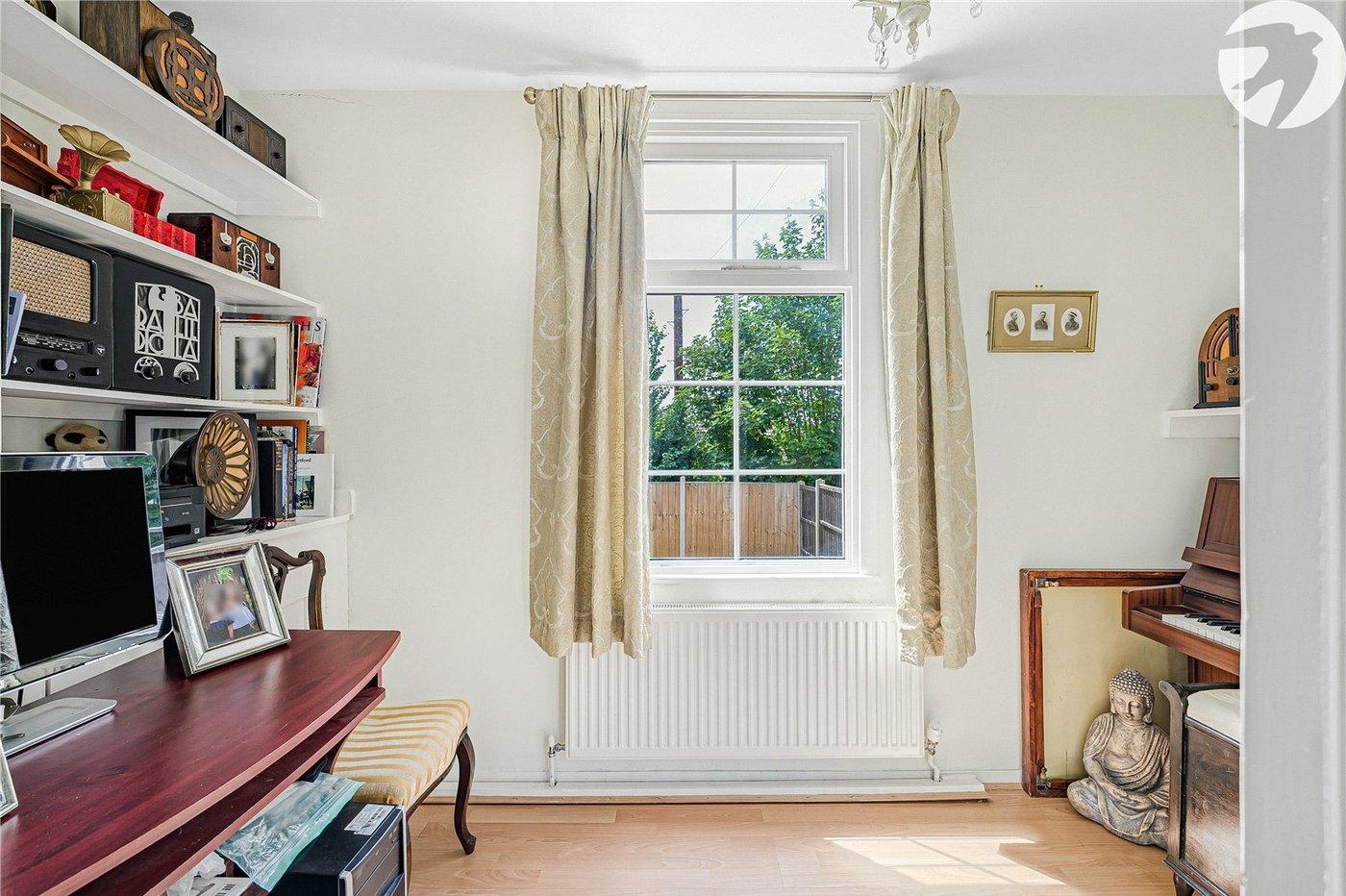 4 bedroom house for sale in Dartford | Robinson Jackson