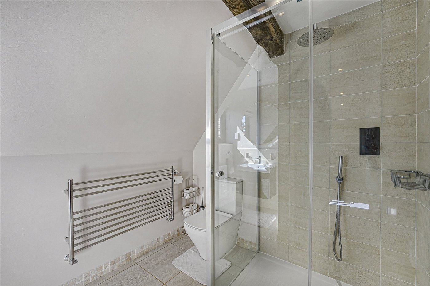 4 bedroom house for sale in Dartford | Robinson Jackson