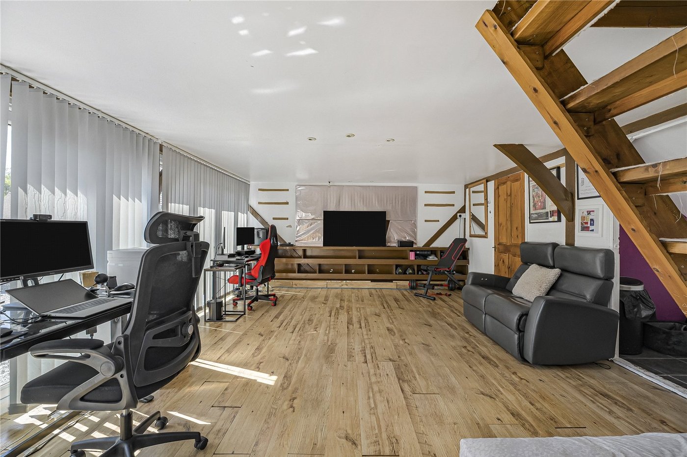 4 bedroom house for sale in Dartford | Robinson Jackson