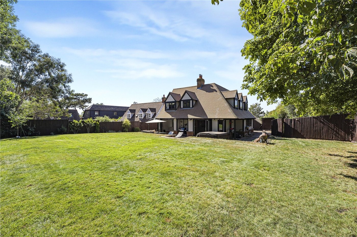 4 bedroom house for sale in Dartford | Robinson Jackson