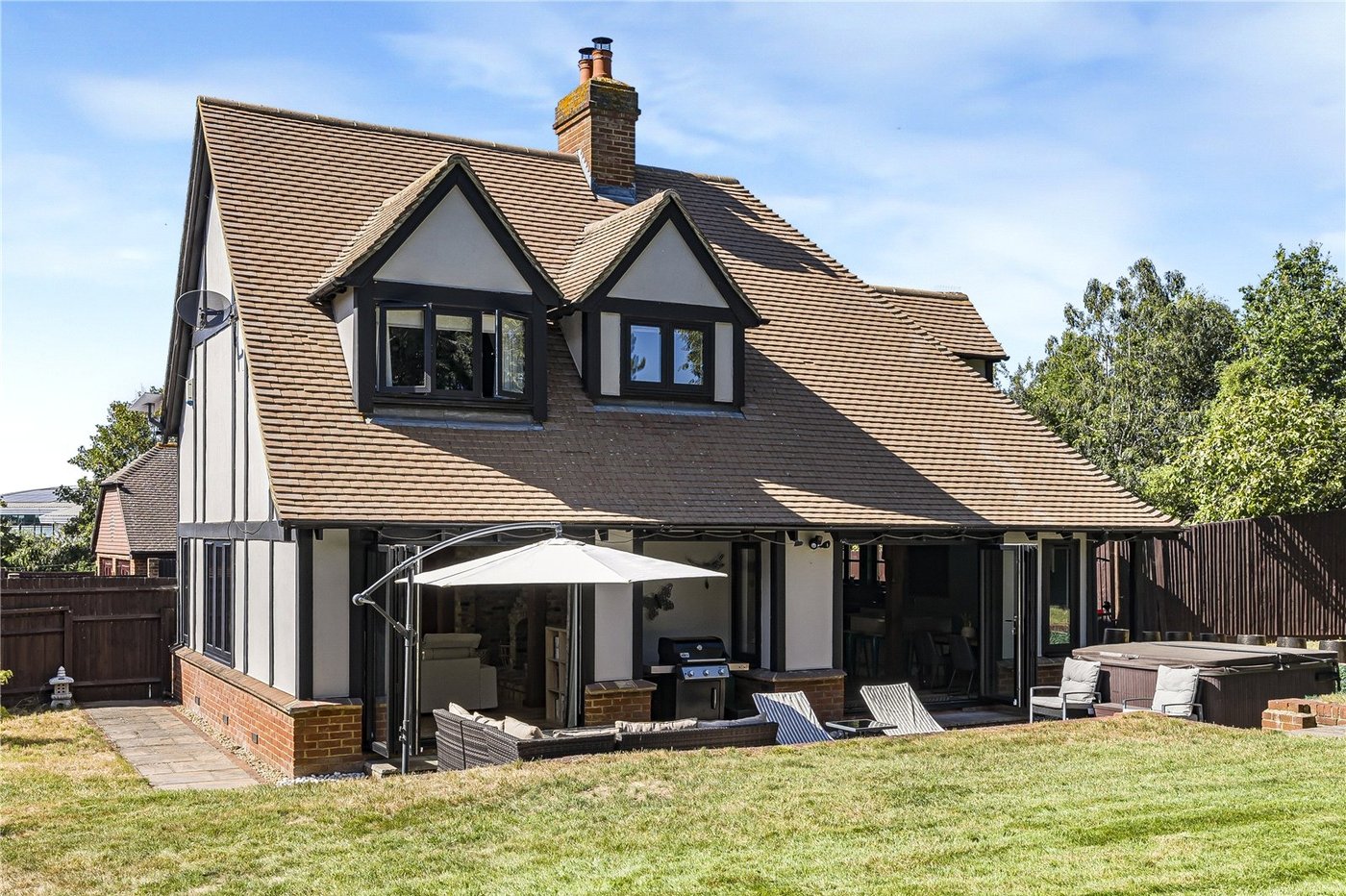 4 bedroom house for sale in Dartford | Robinson Jackson