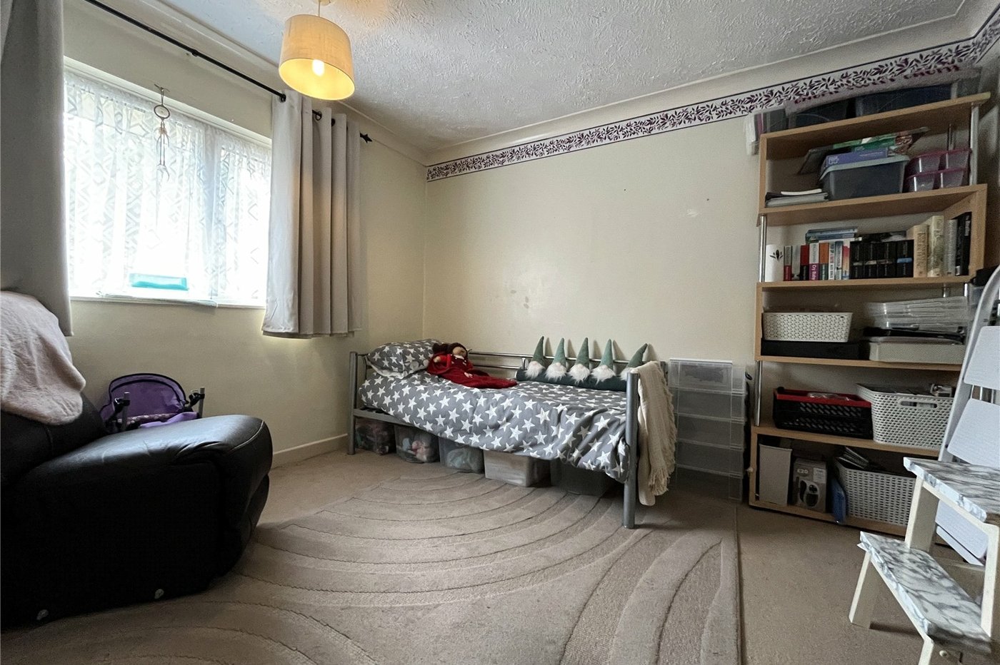 2 bedroom property for sale in Lordswood | Robinson Michael & Jackson