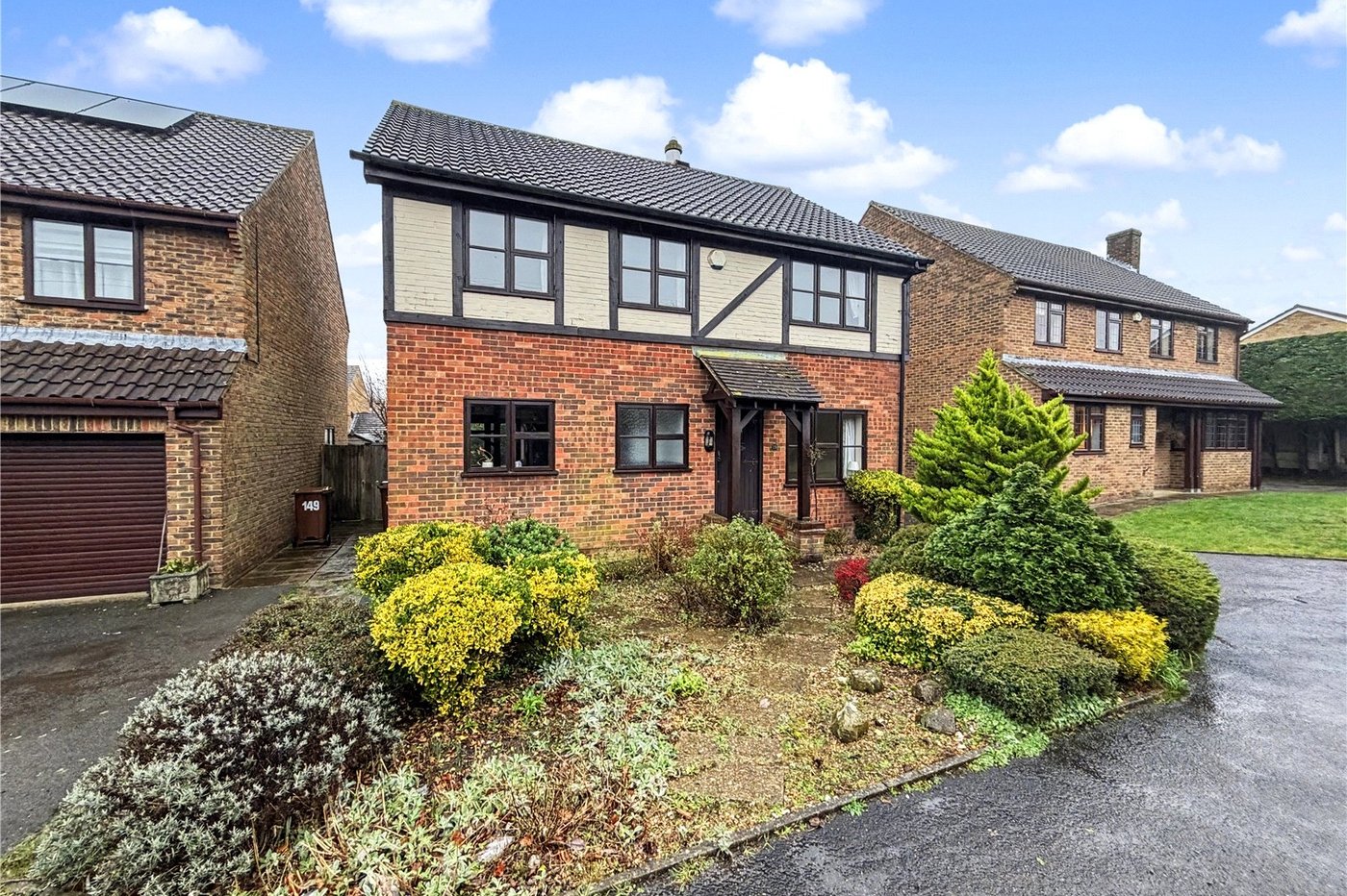 4 bedroom house for sale in Darland | Robinson Michael & Jackson