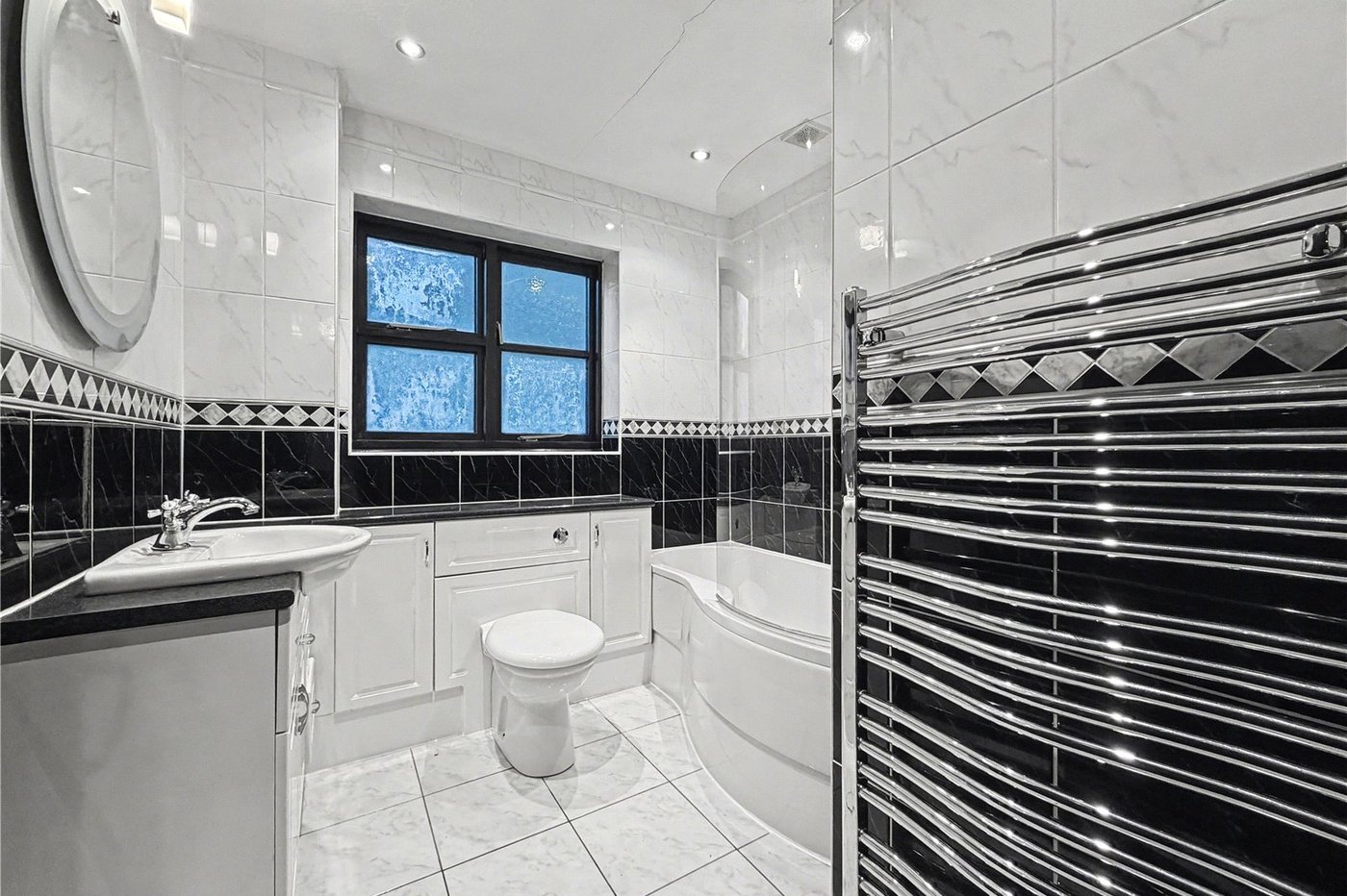 4 bedroom house for sale in Darland | Robinson Michael & Jackson