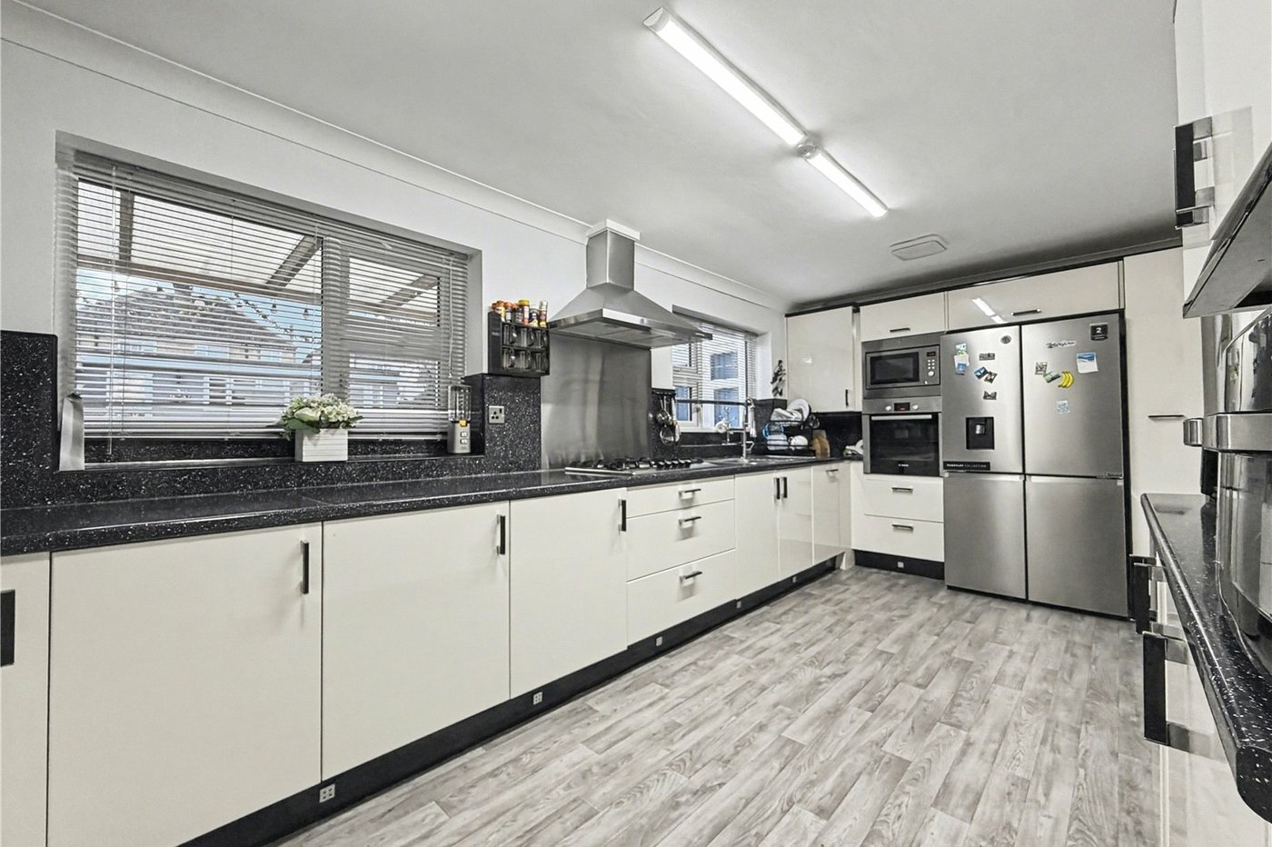 5 bedroom house for sale in Darland | Robinson Michael & Jackson