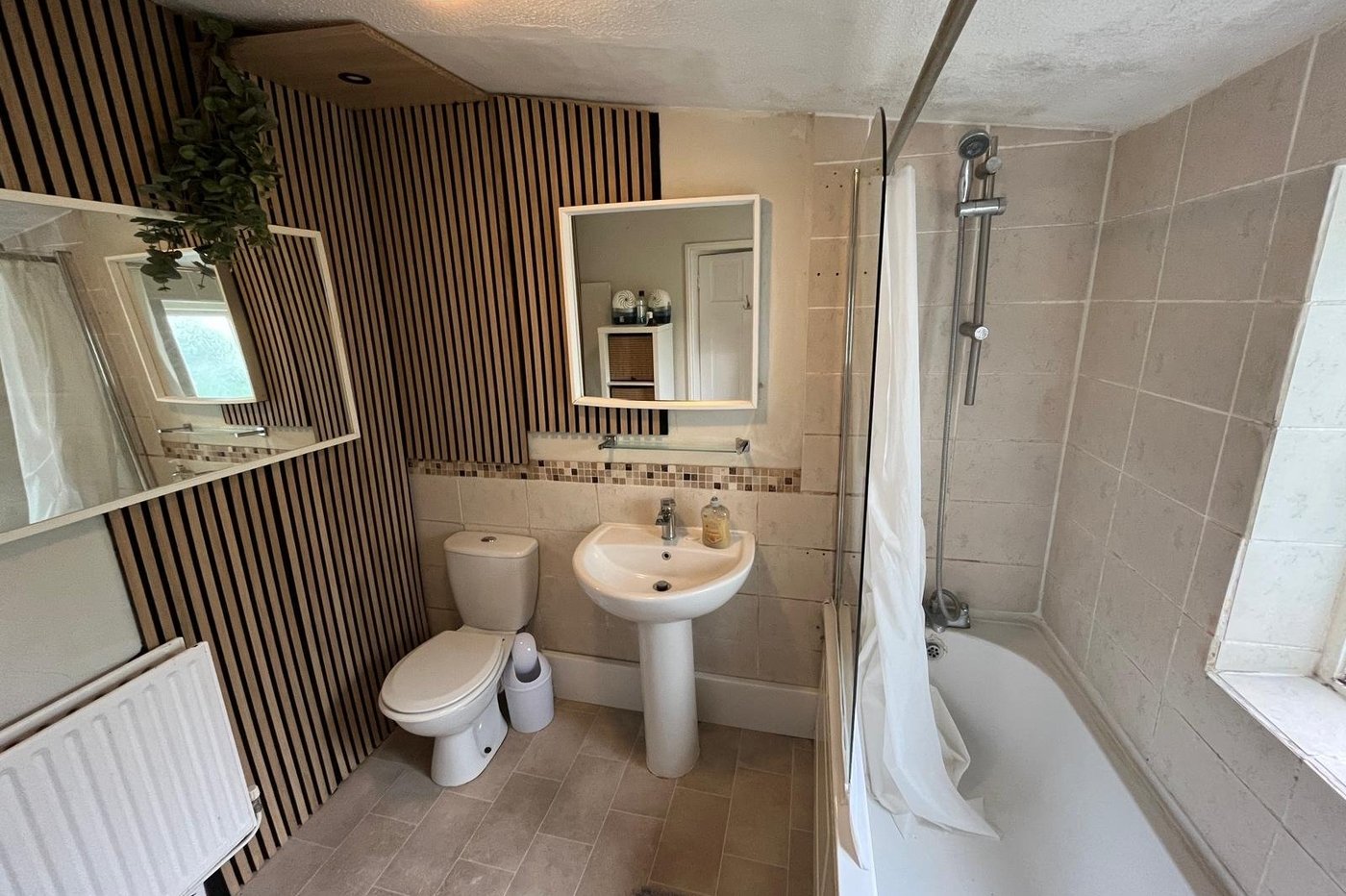 2 bedroom property for sale in Gravesend | Robinson Michael & Jackson