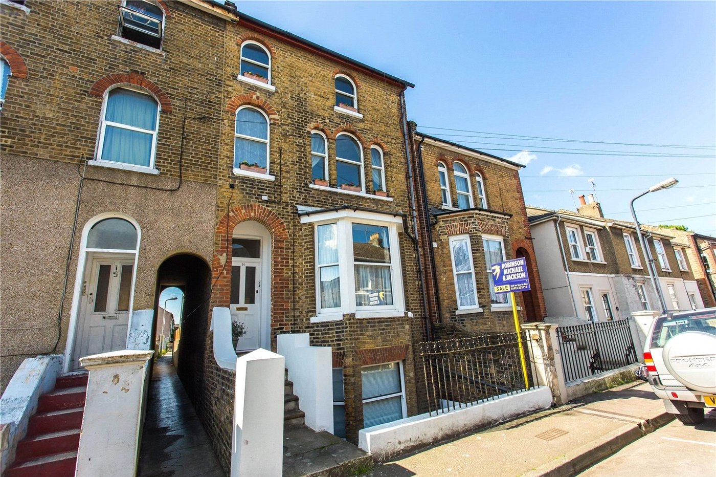 2 bedroom property for sale in Gravesend | Robinson Michael & Jackson