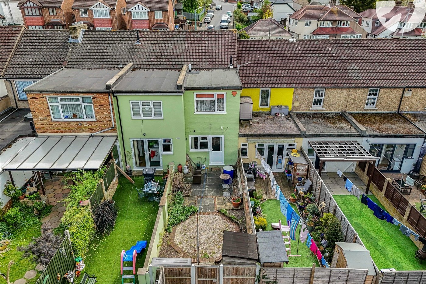 2 bedroom house for sale in West Dartford | Robinson Jackson