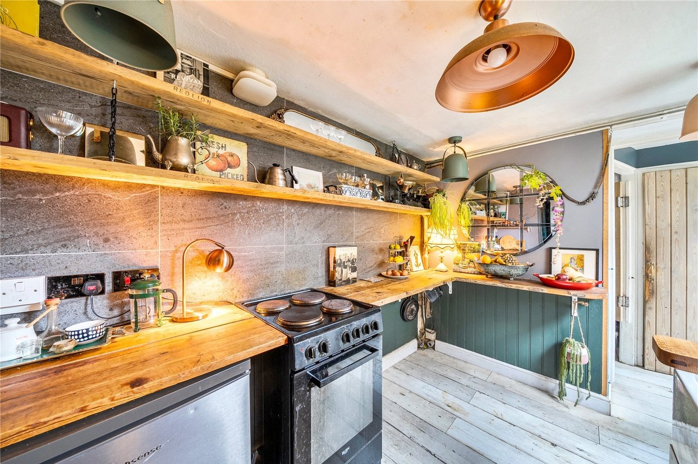 2 bedroom house for sale in Sydenham | Robinson Jackson