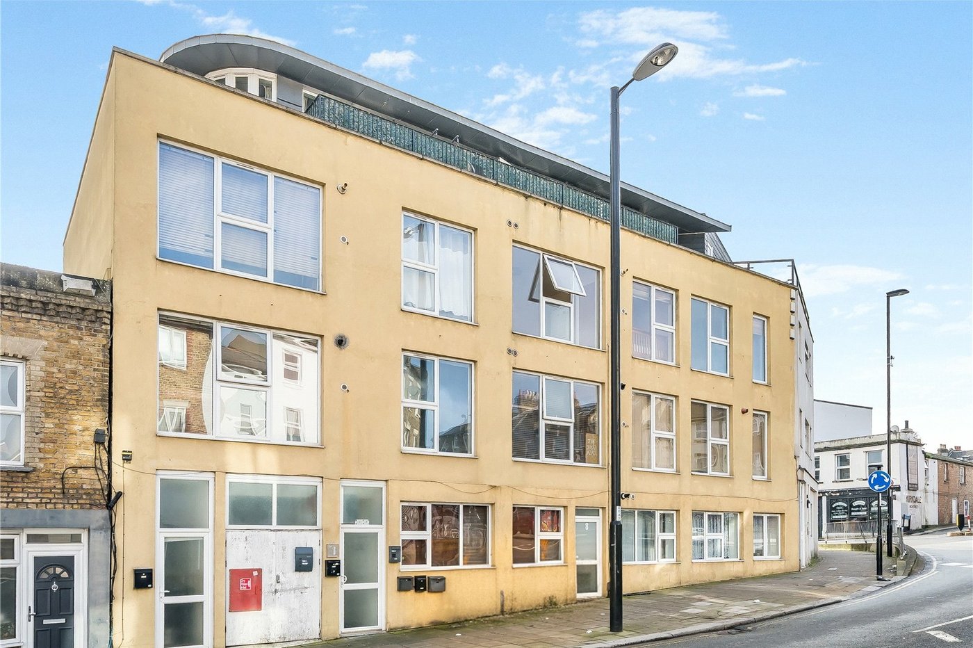 2 bedroom property for sale in Sydenham | Robinson Jackson