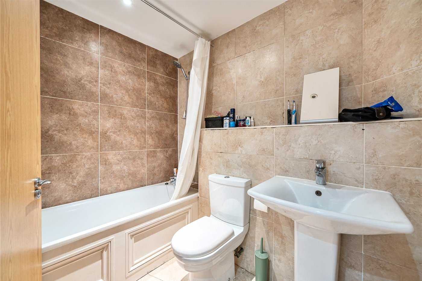 2 bedroom property for sale in Sydenham | Robinson Jackson